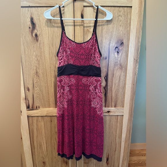 NWOT Athleta Kindred Cami Tank Dress Shelf Bra Adjustable Straps Stretch Maroon - Picture 1 of 5